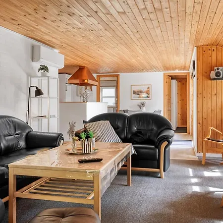 Сasa de vacaciones Troen - 3-8km From The Sea By Interhome *