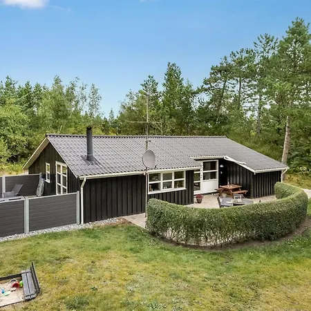 Troen - 3-8km From The Sea By Interhome Feriehus Kongsmark